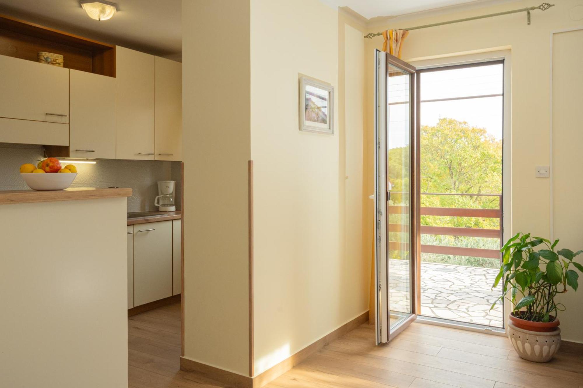 Apartman Doris Milohnici Екстериор снимка